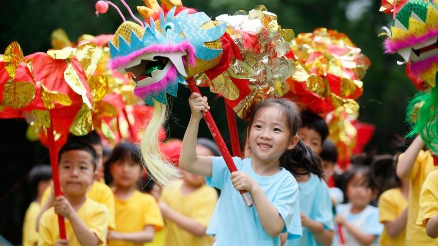 Xi Story: Illuminating the future of every child